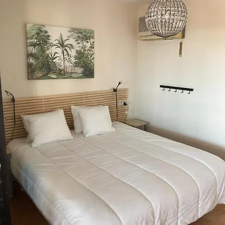 2 Pueblo Evita Apartment *