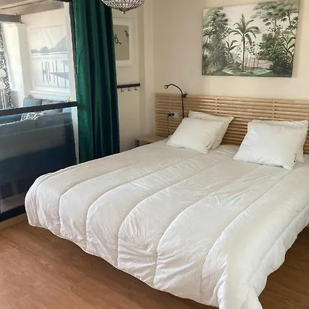 2 Pueblo Evita Apartment Benalmadena